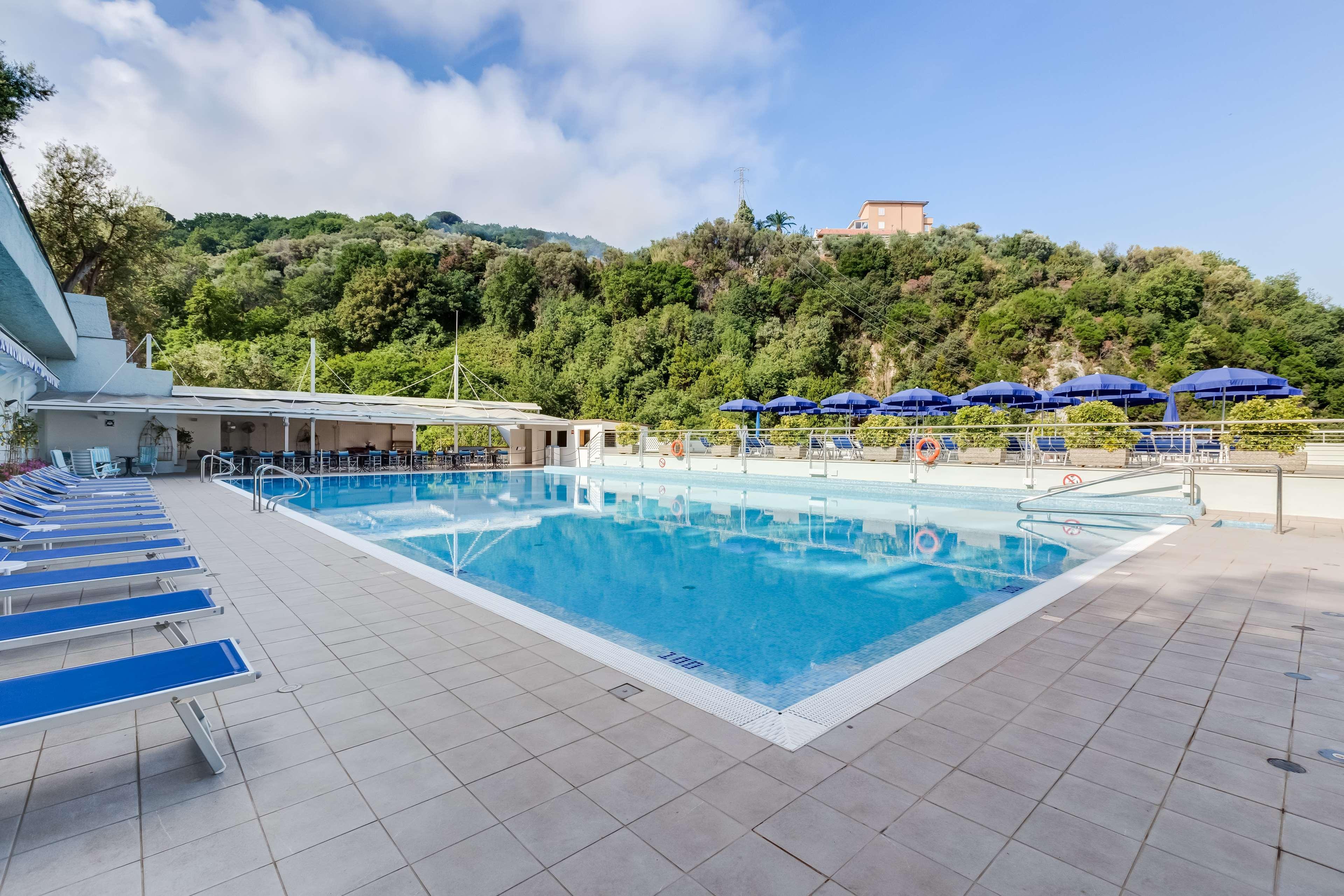 Best Western Hotel La Solara Соренто Екстериор снимка