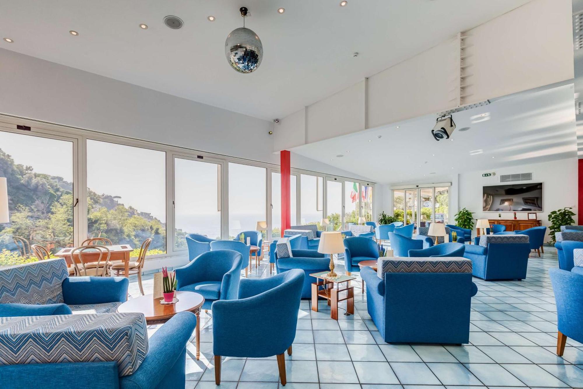 Best Western Hotel La Solara Соренто Екстериор снимка