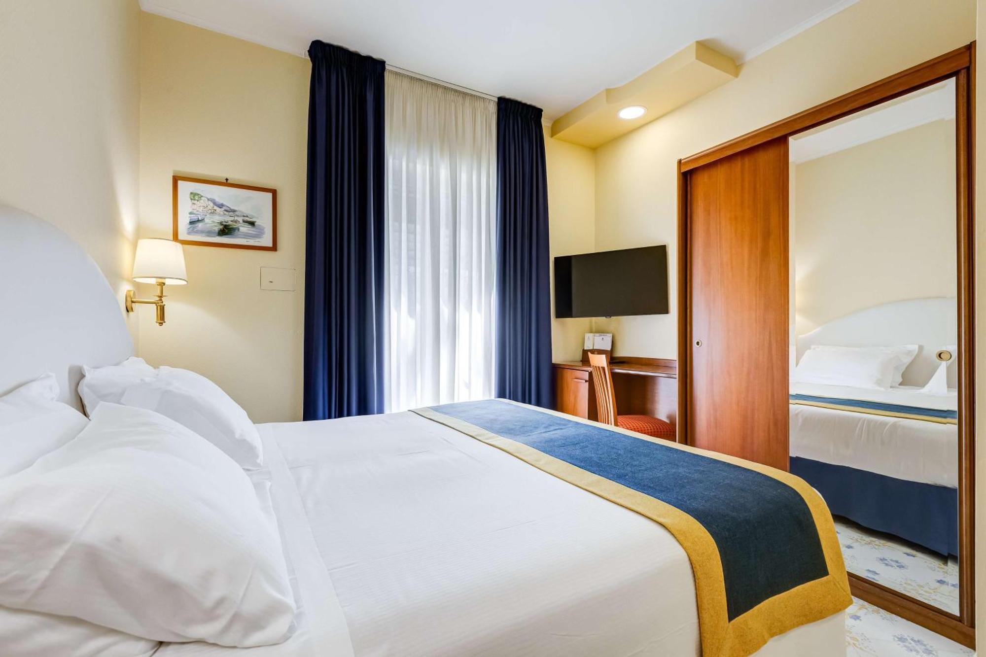 Best Western Hotel La Solara Соренто Екстериор снимка