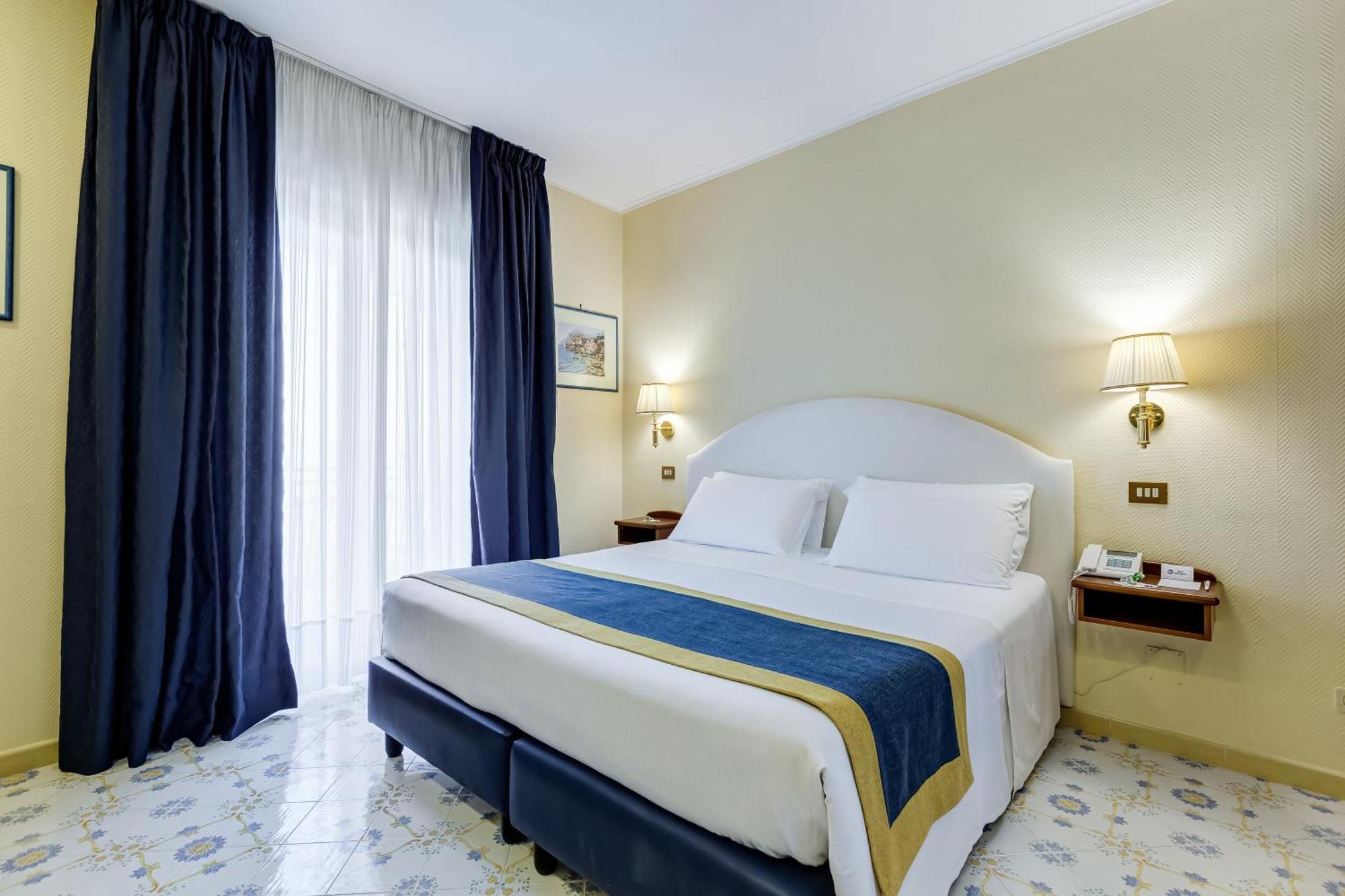 Best Western Hotel La Solara Соренто Екстериор снимка