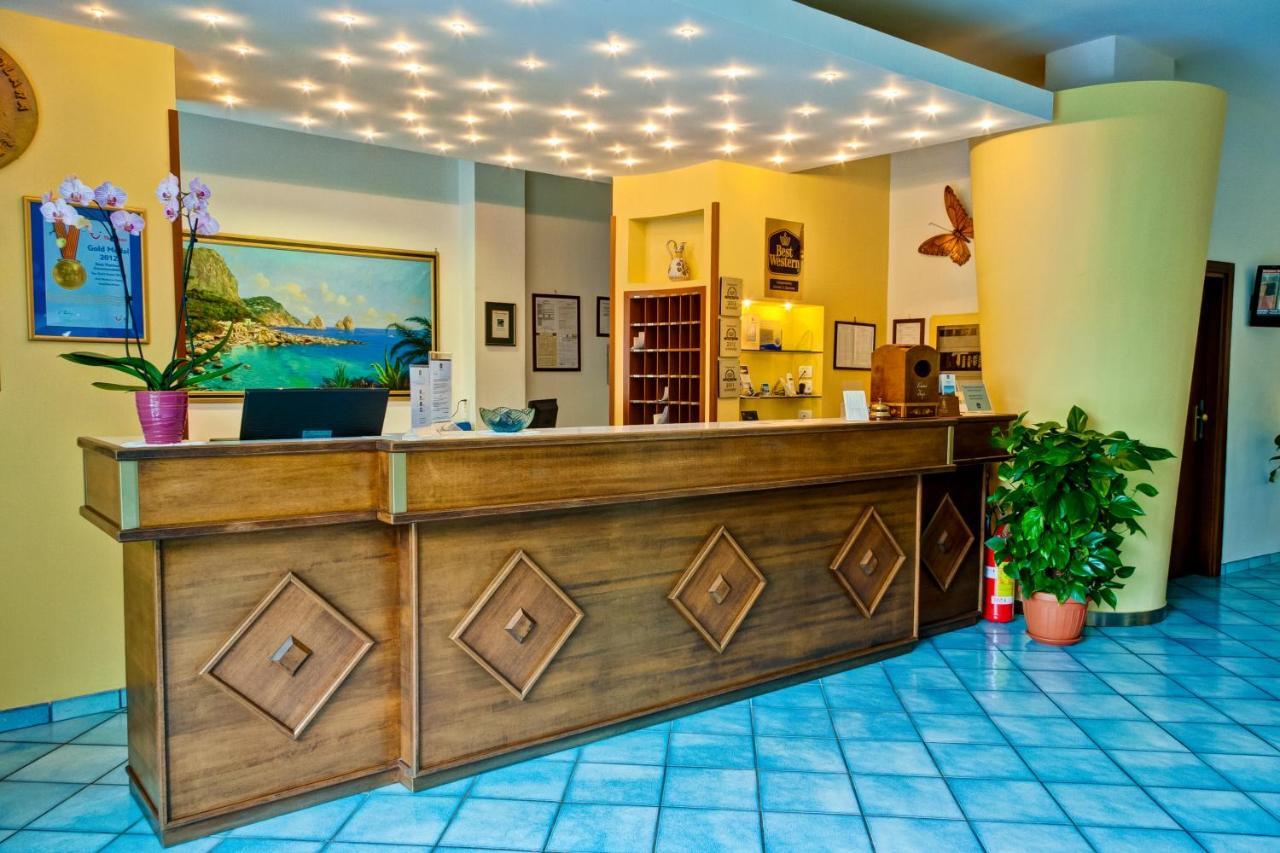 Best Western Hotel La Solara Соренто Екстериор снимка